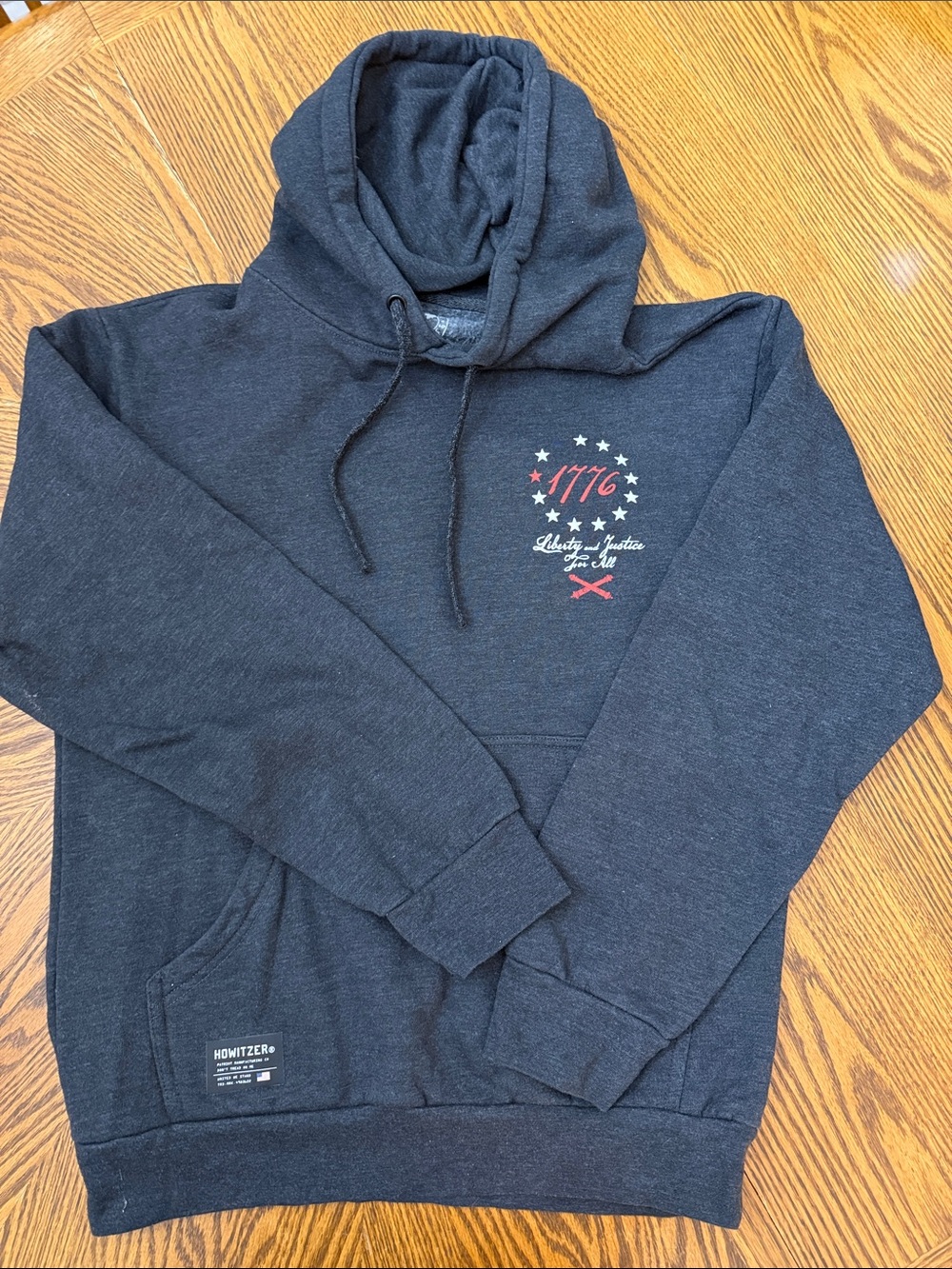 Howitzer 1776 Men's Black Pullover Hoodie with Patriotic Chest Graphic Sz Sm New